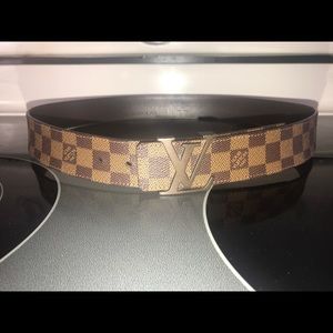 LOUIS VUITTON BELT